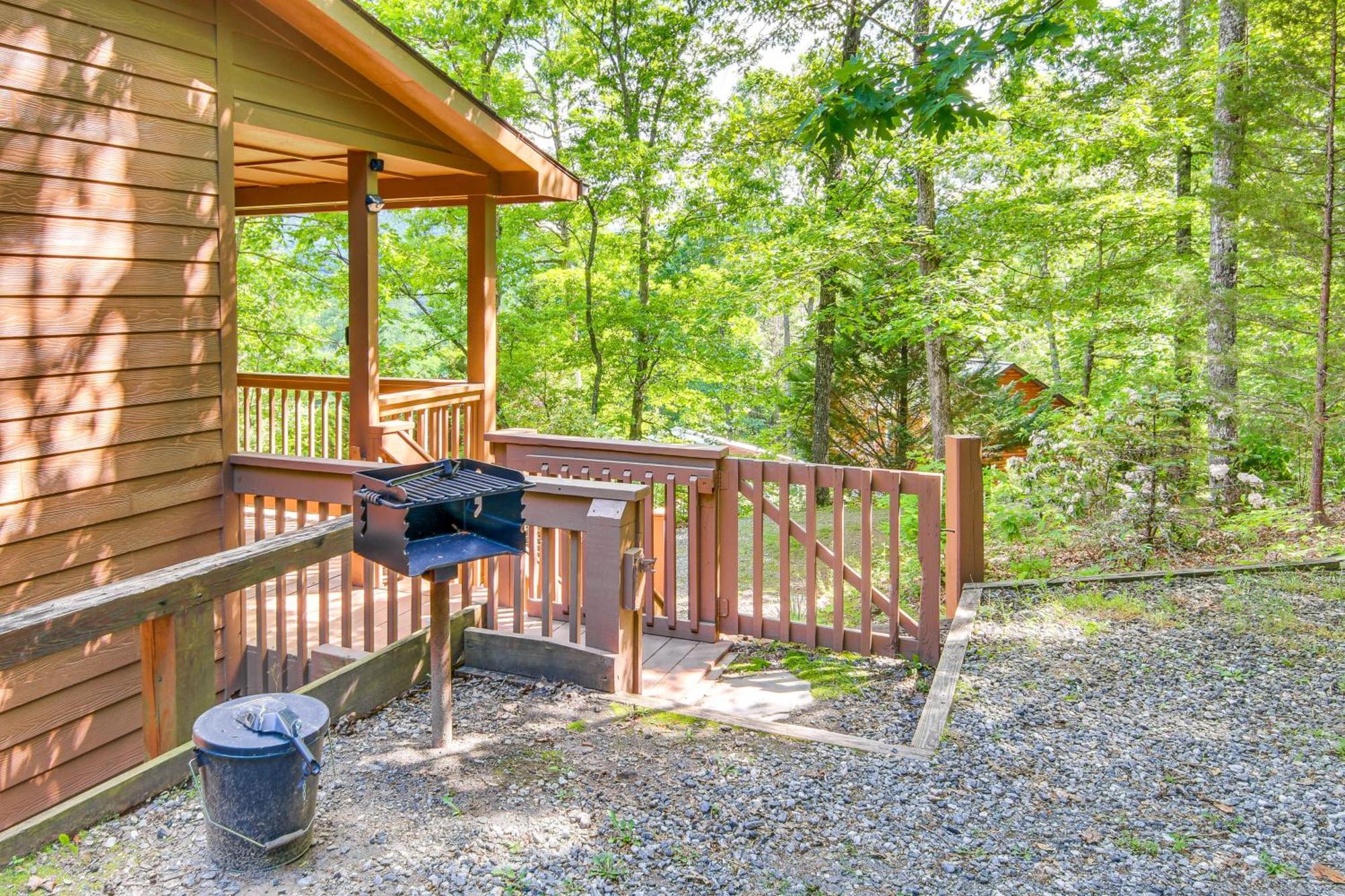 Charming Fox Den Cabin In Whittier With Hot Tub! 외부 사진